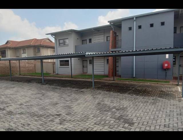 2 BEDROOM APARTMENT FOR SALE IN RYNFIELD